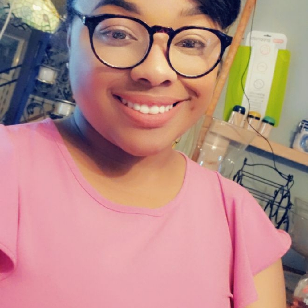 Meet your Posher, Kimberly